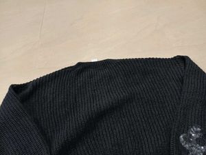 Kazo Stylish Black Knit Sweater, L Size