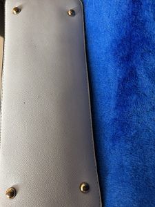 Lavie White Tote Bag