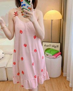 beautiful strawberry printed night