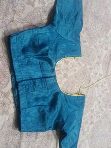 BEAUTIFUL NEW SAREE WITH BLOUSE
