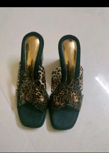 Catwalk Heel