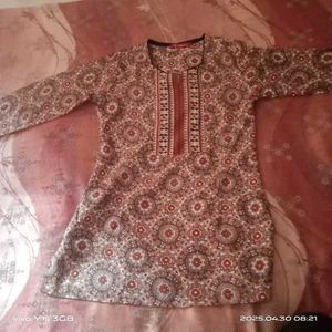 Short Kurti