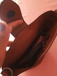 Elegant Brown Handbag