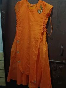 Ethnic Gown At Low Price