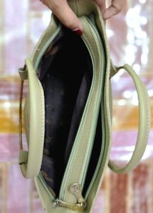 New Green Stylish Handbag For Girls/Women
