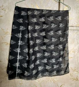 Heart Printed Black And White Stole