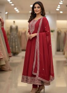 Elegant Mazenta Pink Embroidered Anarkali