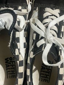 Vans Oldskool Checkered Sneakers