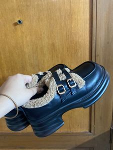 BUCKLE FUR LOAFER BRAND NEW Size 36