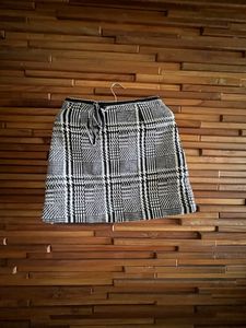 Very Smart And Semi Casual Skirt