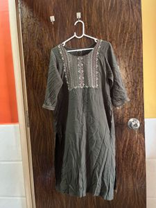 Avaasa 34 Bust Kurta For Women