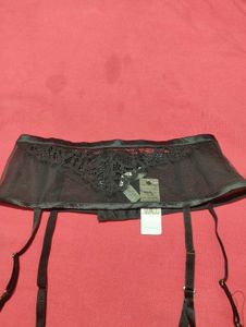 Intimissimi Black Lace Garter Belt (One Size)