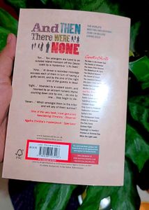 And Then There Where none(AGATHA CHRISTIE)