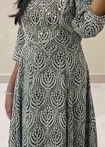 Elegant Bottle Green & White Kurta