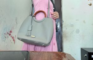 Elegant Grey Handbag