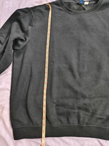 Original H&amp;M Black Solid Sweatshirt