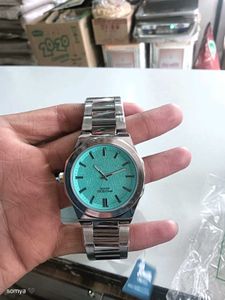 Stylish POZE Quartz Watch