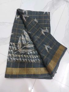 Elegant Printed Saree