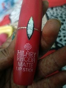 &#34;Get ready to pucker up with the stunning Hilary R