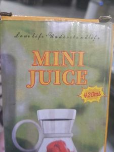 Portable Mini Wireless Charging Juice Blender