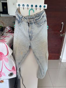 Light Wash Denim Jeans
