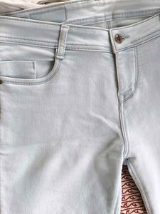 Light Wash Denim Jeans