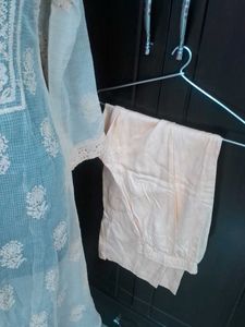 Elegant Embroidered Kurta Set of 2