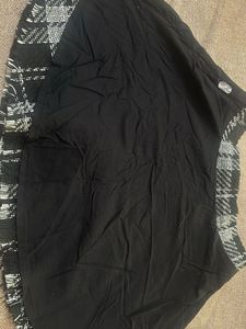 7-8 Yr Old Black Skirt