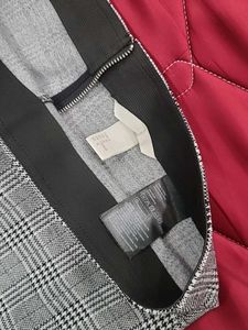 H&amp;M Plaid unused Trousers