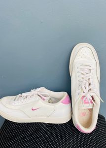 Nike Womens Shoes