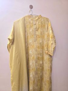 Muslin Kurta With Dupatta