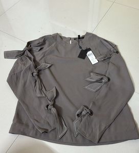 BRAND NEW WITH TAG Tie Ribbon Sleeve Top