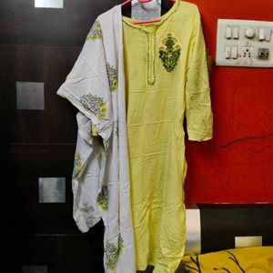 Kurta Plazo Dupatta Set