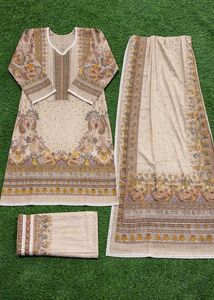 Elegant Printed Kurta Set