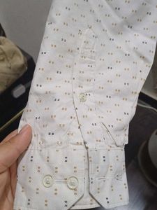 Van Heusen Off-White Shirt