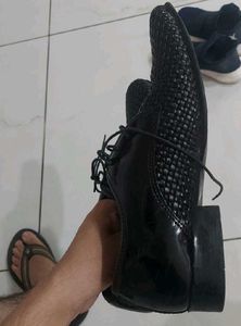 Black Woven Leather Dress Shoes