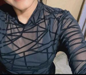 Black Geometric Top
