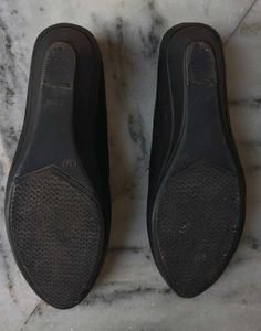 Black Wedges