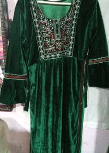 Woman Kurta Set With Dupatta