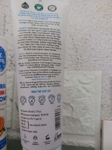The Mom&#39;s Co Natural Vitamin C FAce Wash