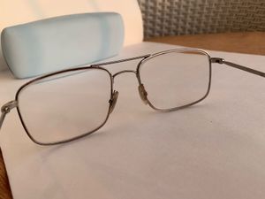 LIKE NEW MEN Eyeglasses with Case