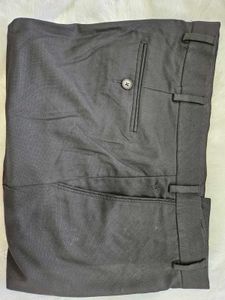 Orignal Park Avenue And Dockers Trousers 36 Inches