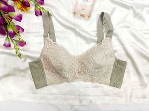 🇳🇿💫💕Lace Detail Bra