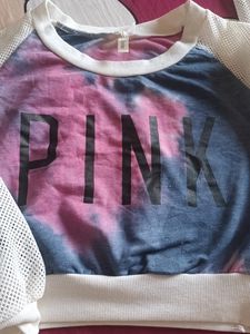 It&#39;s A Classy Crop Top
