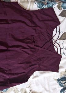 Beautiful Stylish Top With Back Highlight