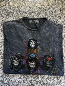 Guns N&#39; Roses Graphic Tee