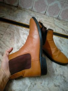 Leather Chelsea Boots for Sale