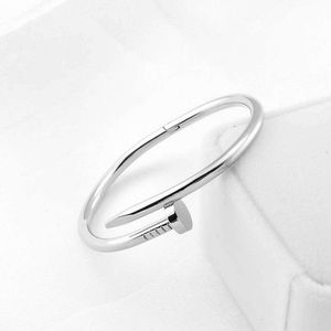 Silver and gold Nail Bangle💗💗