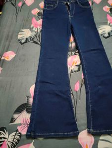 Flared Leg Jeans dark blue - never worn