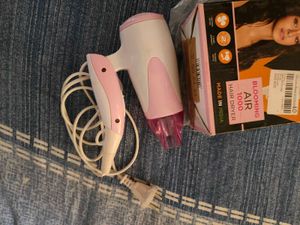 Vega Hair Blower-dryer